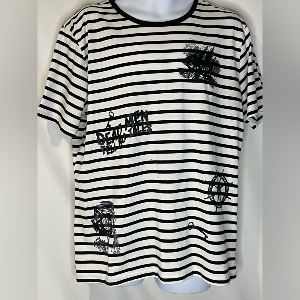 PIRATE OF THE CARIBBEAN Teens Boys T shirt, Size L, NWOT